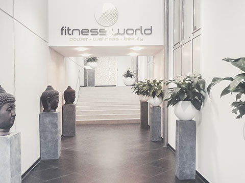 Fitness World Albstadt Eingangsbereich - Kunde Beratung Flowcon Unternehmensberatung